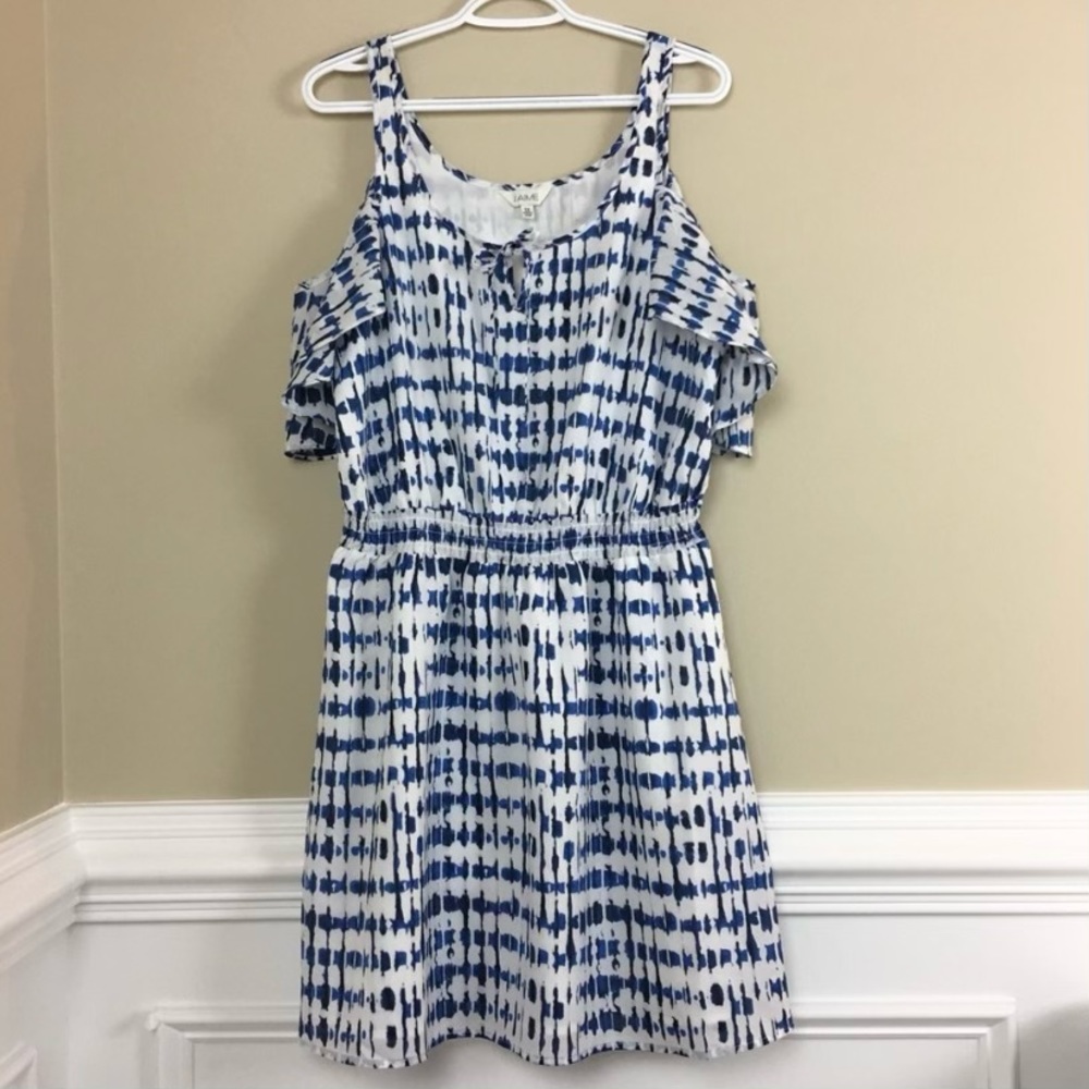 Blue and white pretty dress
